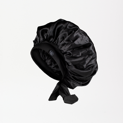 Bonnet en satin noir - Mc Fell 