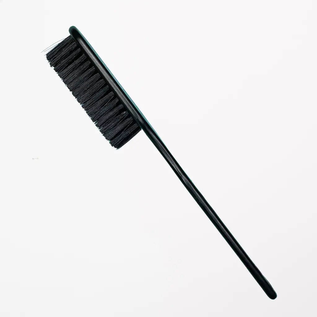 Sleek Brush Mc Fell pour plaquer et lisser les cheveux crépus
